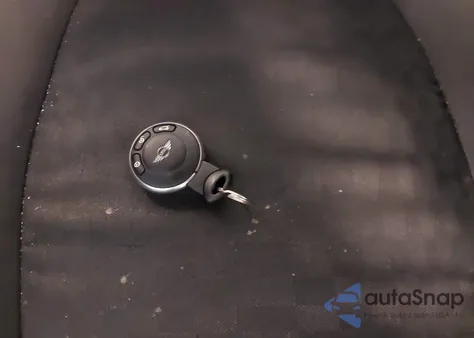 2009 Mini Cooper S z USA, uszkodzony, nr VIN WMWMF73519TW80824